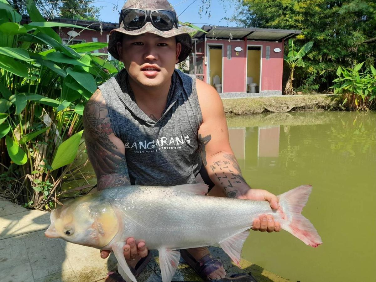 Llamados Fishing Lake San Kamphaeng Eksteriør billede